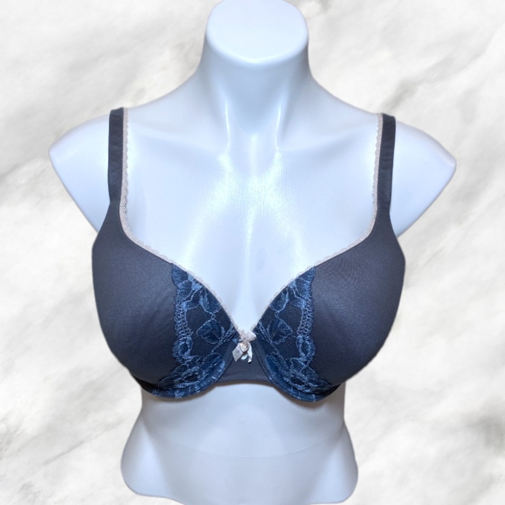 Victoria’s Secret Body by Victoria Perfect Shape Bra